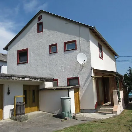 Apartman 6 Fo Reszere Badacsonytomajon Apartamento
